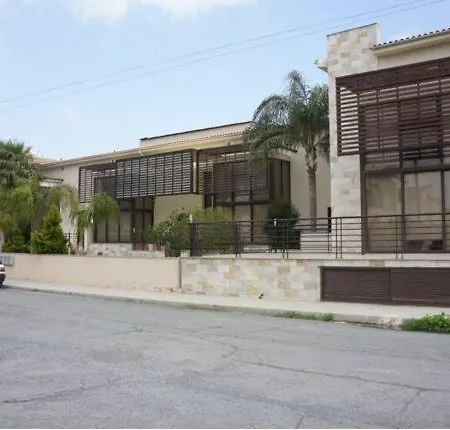 3 Bedroom Holiday Dream House בורוקליני